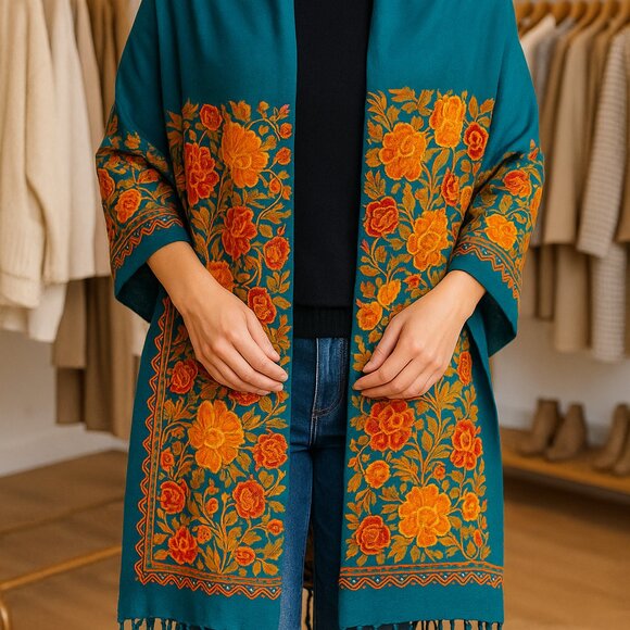 Women's Retro Style Poncho Cape Boho Shawl Wraps (Blue) - Picture 4 of 4